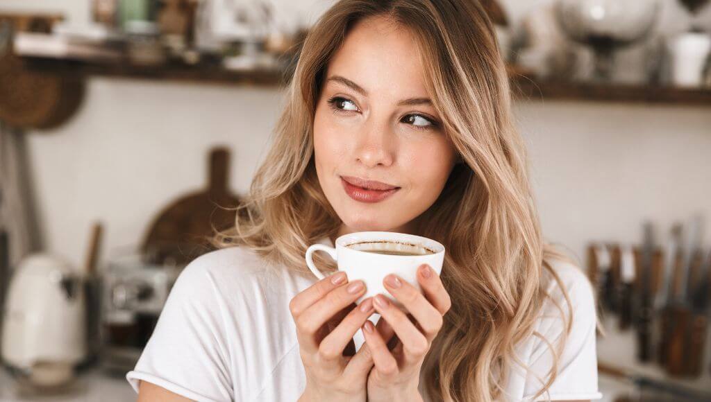 Cách tốt nhất để thưởng thức cà phê là uống cà phê màu đen