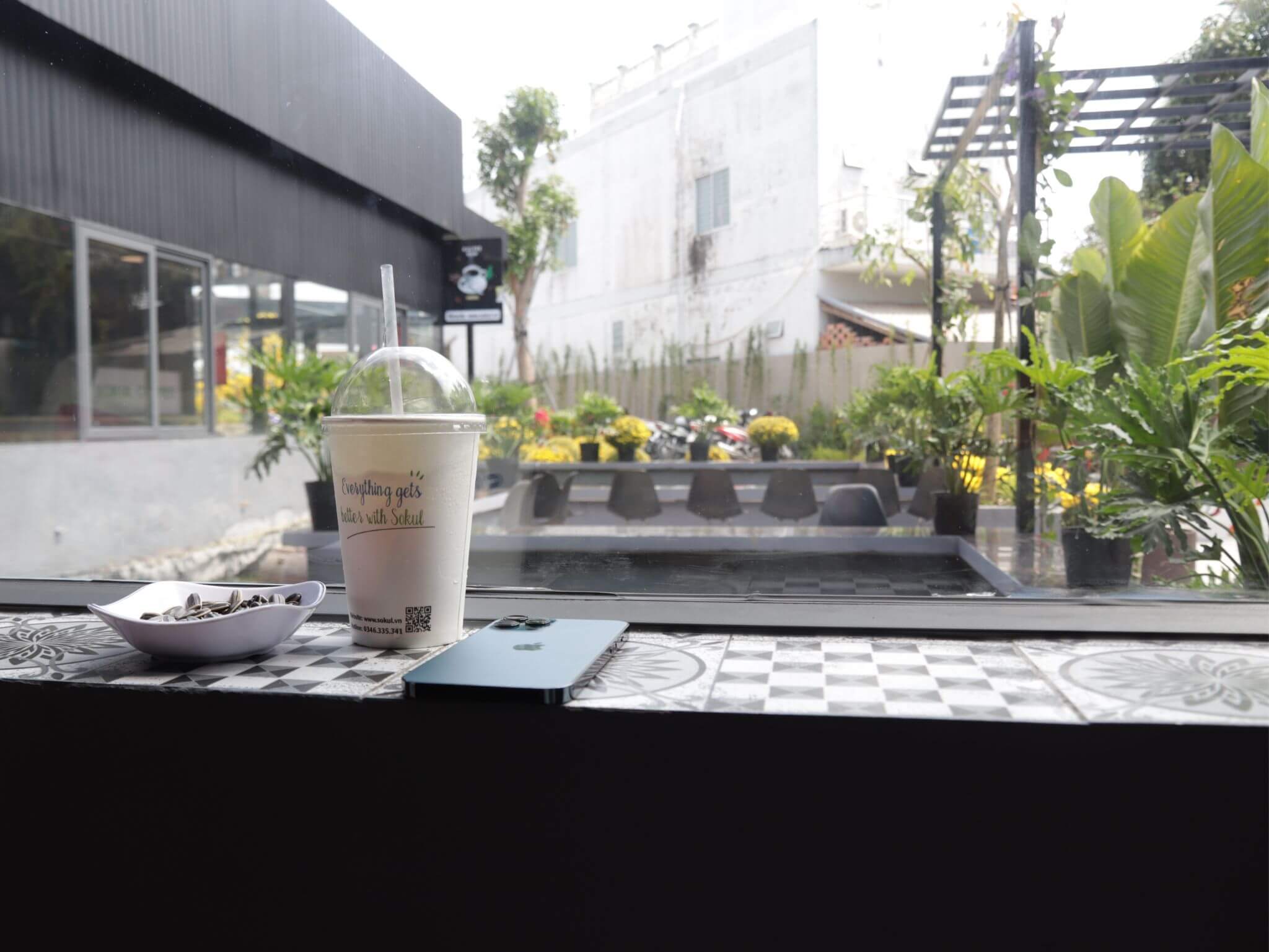 Cà phê truyền thống tại Sokul không chỉ có cà phê đen phù hợp với nam giới mà còn được biến thể thành các loại đồ uống vừa miệng với nhiều đối tượng.