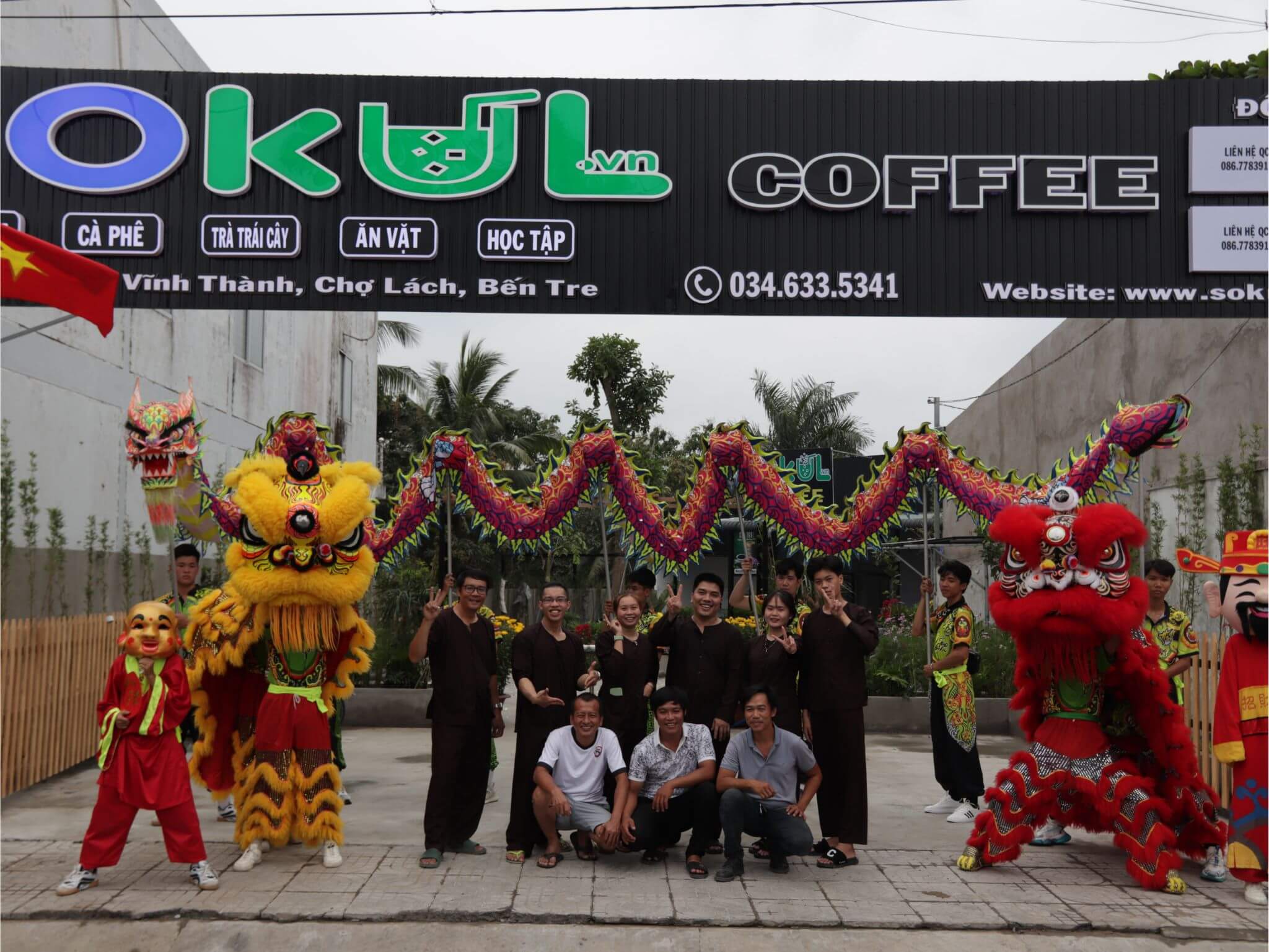Không khí khai trương tại Sokul Coffee 1